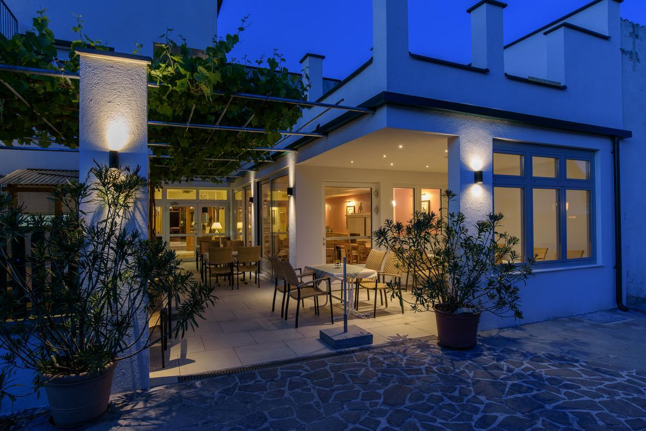 Hotel Zachs Sankt Margarethen im Burgenland Exterior foto